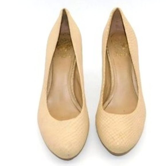 Vince Camuto Snakeskin Textured Leather Pumps - Picture 9 of 14